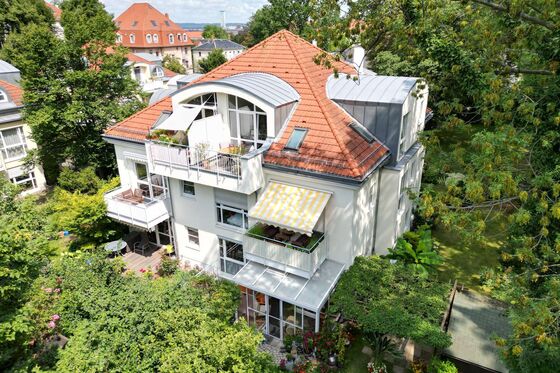     Grüne Lage in Dresden-Plauen: 2-Raumwohnung mit Balkon und hochwertiger Ausstattung    