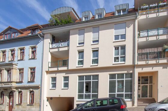    Frisch renovierte 3-Raumwohnung mit Balkon und Stellplatz in Dresden-Plauen    