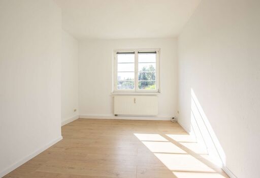 Kinder-/Arbeitszimmer