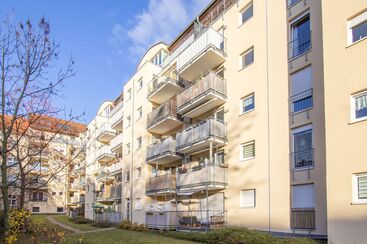     2-Raumwohnung mit Balkon und TG-Stellplatz in Dresden-Striesen    