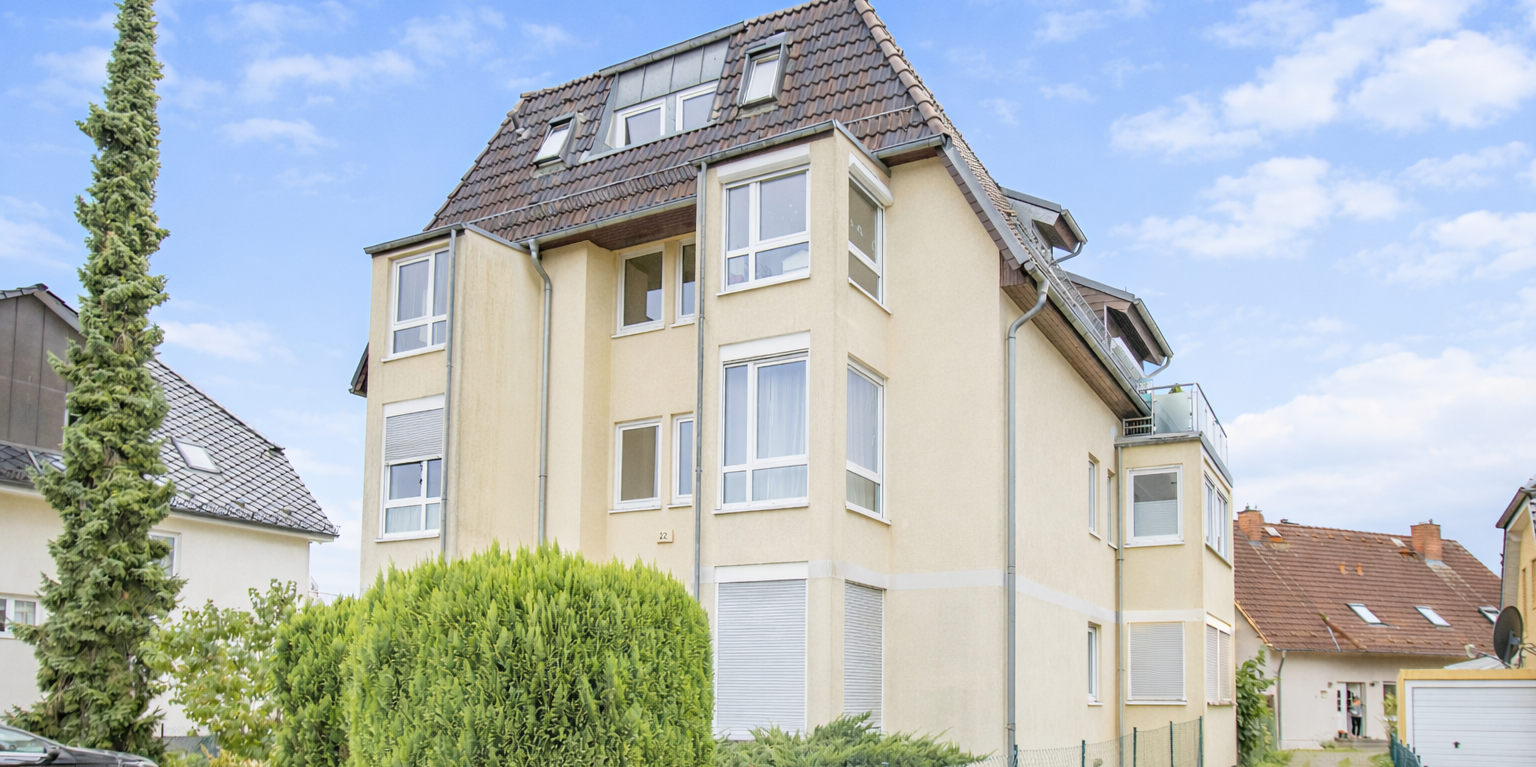 Charmante 3-Zimmer-Maisonettewohnung mit 2 Bädern und 2 Balkonen