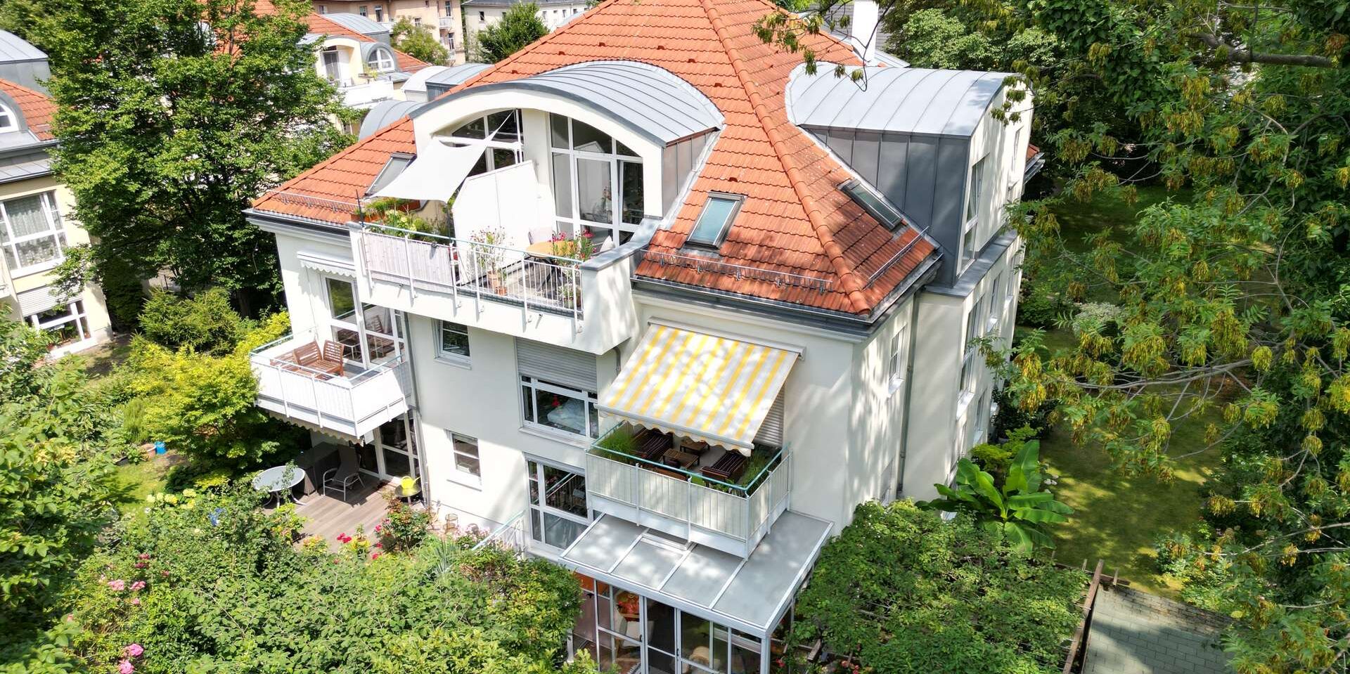     Grüne Lage in Dresden-Plauen: 2-Raumwohnung mit Balkon und hochwertiger Ausstattung    