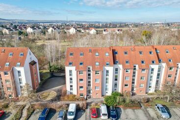 Vollvermietet und top gepflegt: MFH in Radebeul mit 9 Wohneinheiten und 9 Stellplätzen