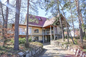 Einmalige Chance: EFH mit weitläufigem Grundstück in Seenähe