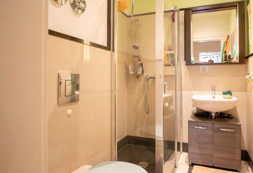 Badezimmer 2 mit Dusche