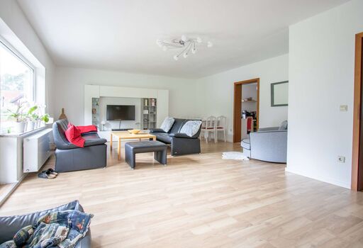Wohnzimmer im EG
