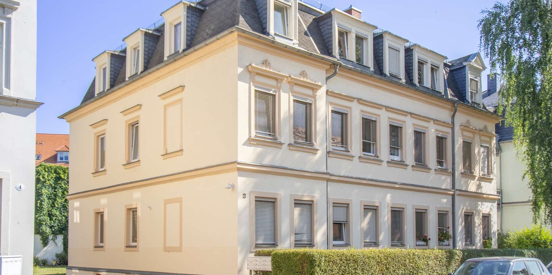     Gepflegte 2-Raumwohnung mit Balkon in ruhiger Lage von Dresden-Mickten    