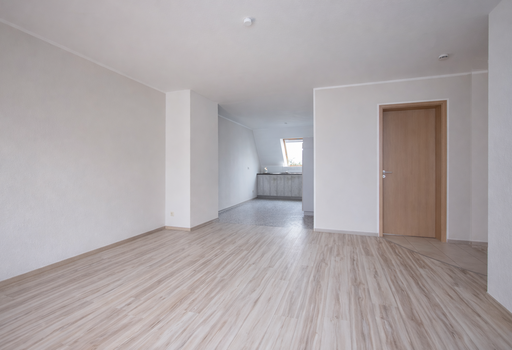 Wohnzimmer Richtung Küche