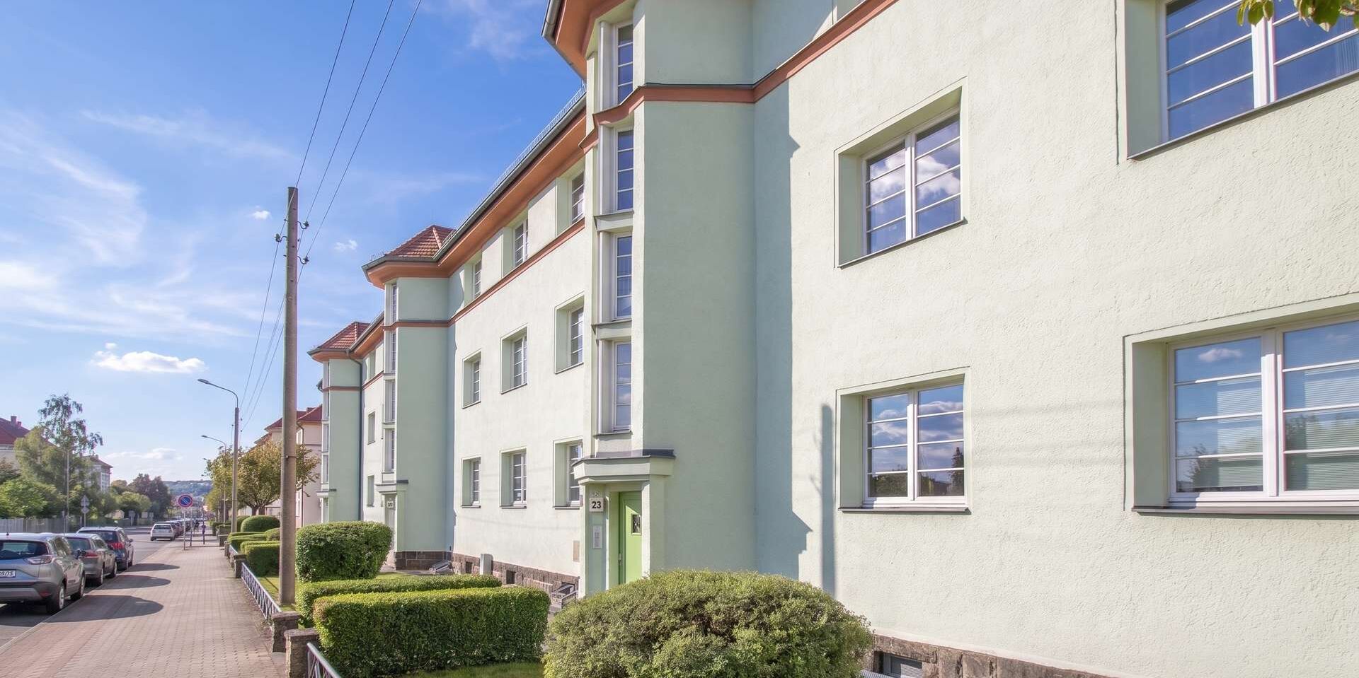Bezugsfrei und WG-geeignet: modernisierte 3-Zimmerwohnung mit Balkon und Einbauküche