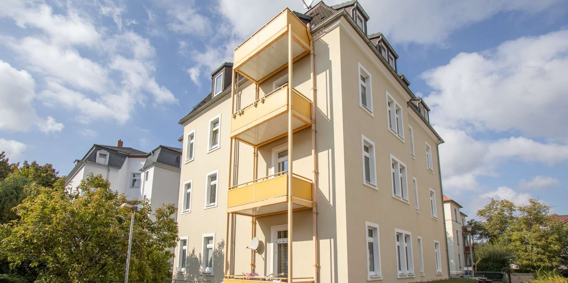     Bezugsfrei! 3-Raumwohnung mit Balkon und Stellplatz in Dresden-Cotta    