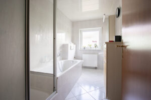 Badezimmer im EG