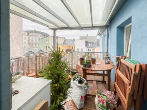 Balkon OG