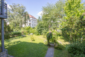 Blick auf das Grundstück
