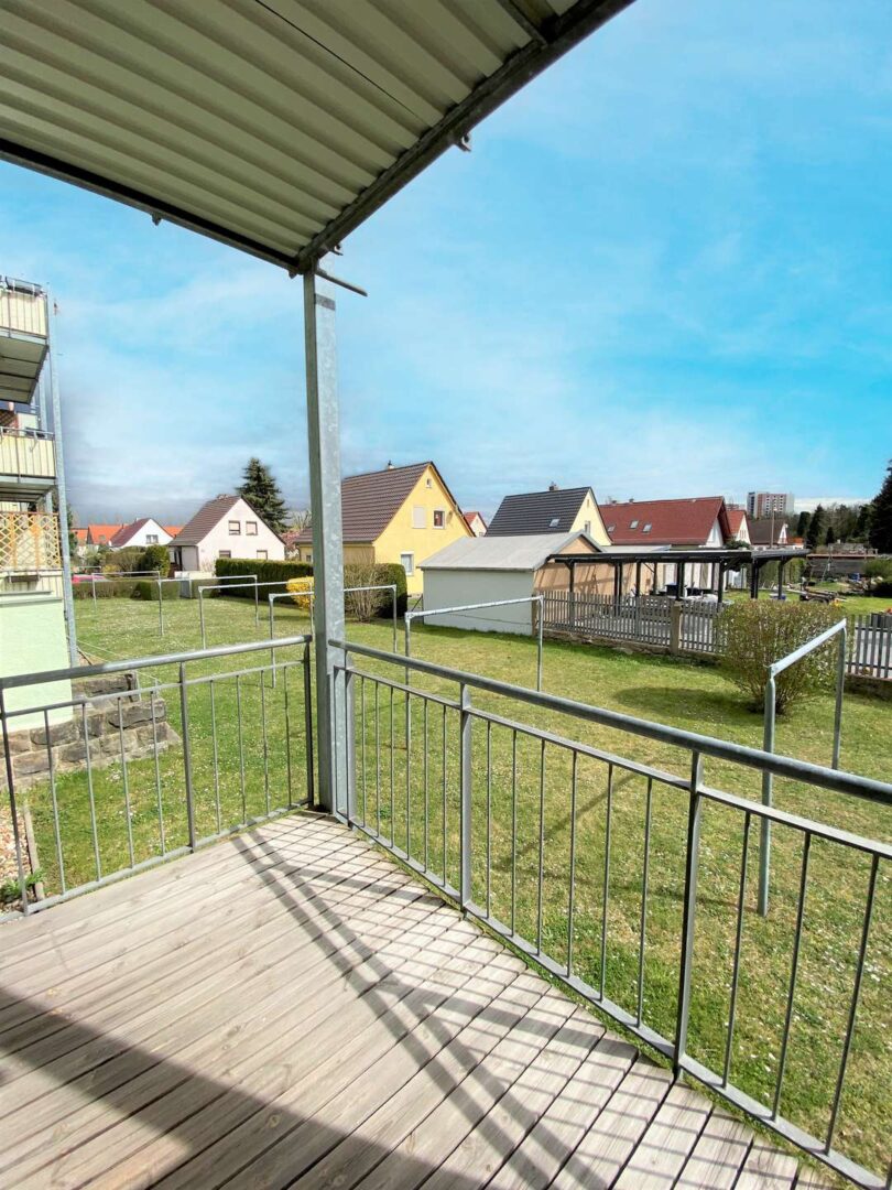 Balkon mit Blick ins Grüne